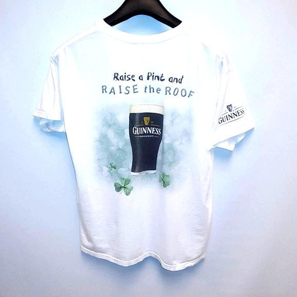 Large Guinness Beer St. Patrick Day 2000 Y2k Promo Graphic tshirt - Picture 1 of 6